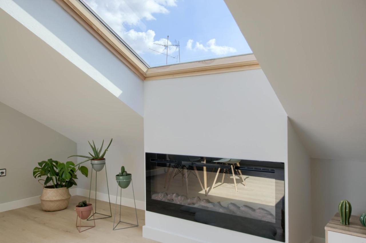 La Plaza-Atico Apartment บีญาฟรังกา เด ลอสบาร์รอส ภายนอก รูปภาพ