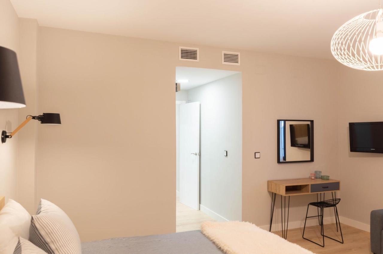 La Plaza-Atico Apartment บีญาฟรังกา เด ลอสบาร์รอส ภายนอก รูปภาพ